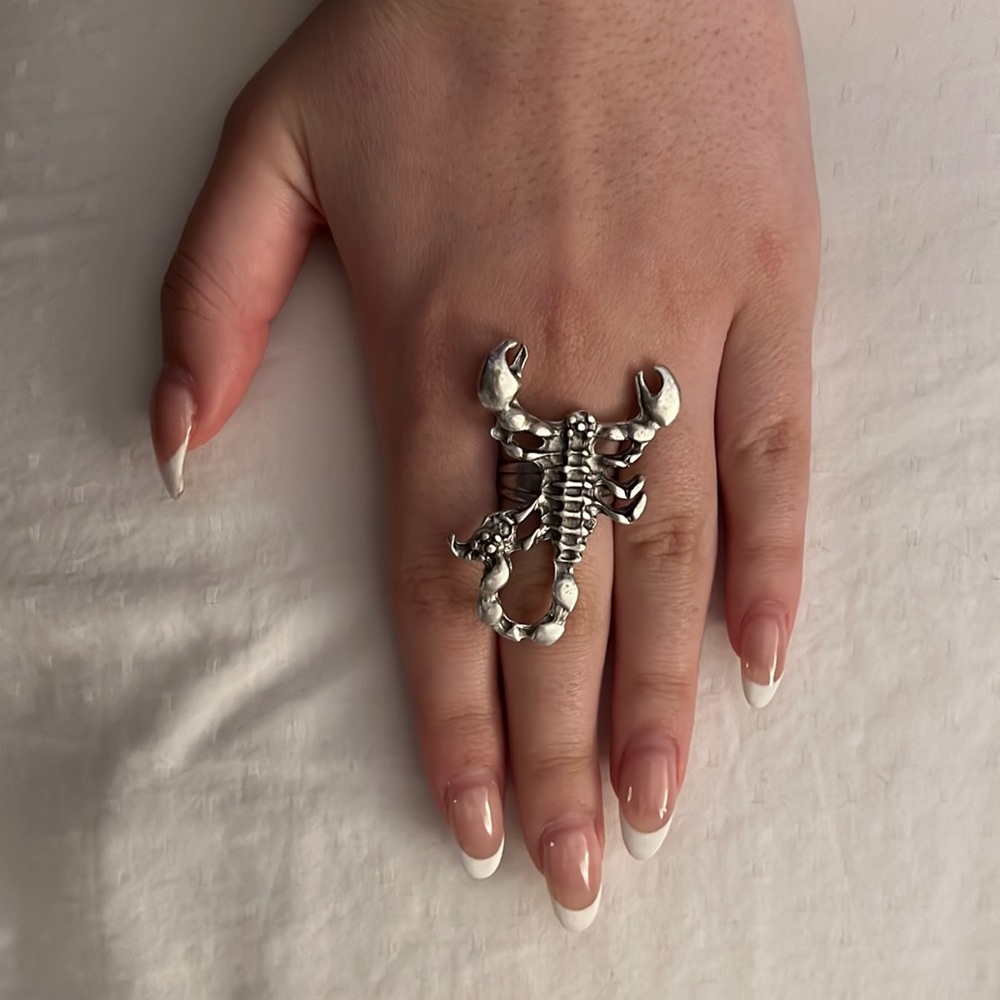 Scorpion ring